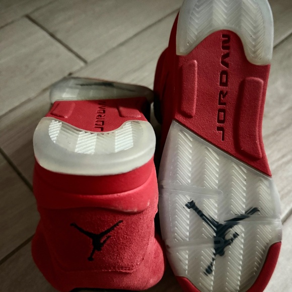 BRAND NEW AIR Jordan Retro 5 "Red Suede" SZE 4Y - Picture 7 of 8